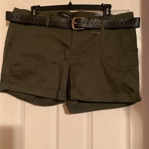 NWT TORRID SHORTS SZ 16